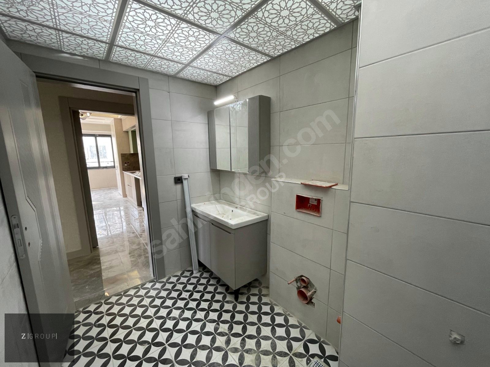 Z GROUP'DAN ABDÜLHAMİDHAN'DA 2.5+1 LÜX 0 DAİRE