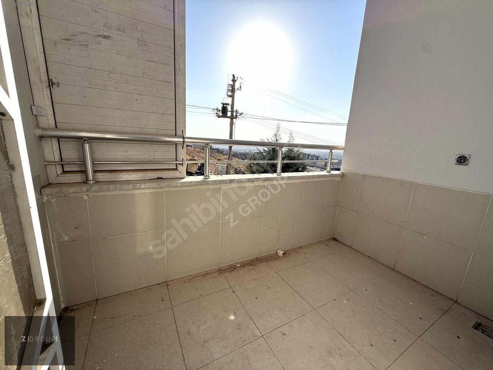 Z GROUP'DAN TERAS CAFE YOLU ÜZERİNDE BAKIMLI 3+1 DAİRE