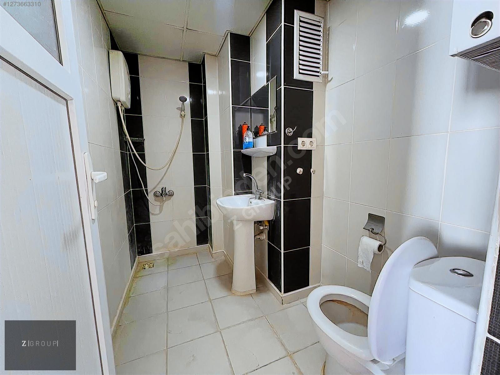 Z GROUP'DAN YEDİTEPE'DE MEMUR BİNASINDA KİRALIK EŞYALI DAİRE